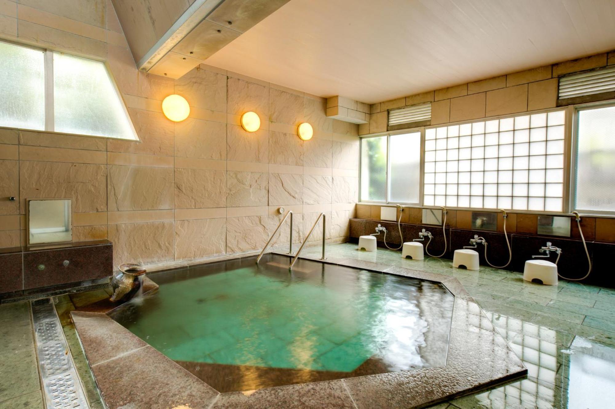 Yugawara-Onsen Manyoso Hotel Exterior foto