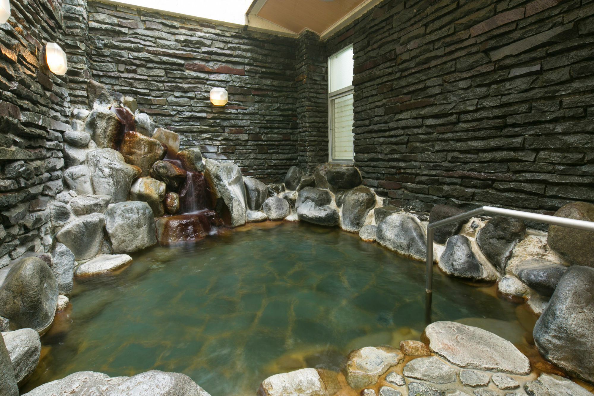 Yugawara-Onsen Manyoso Hotel Exterior foto